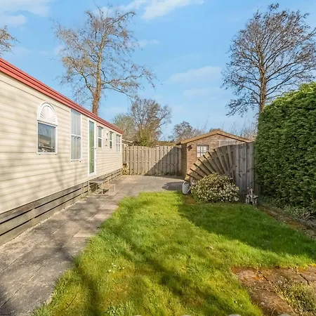 Chalet Huffels P12 - Camping De Nollen Callantsoog